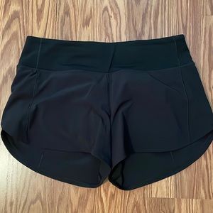 Lululemon Speed Up 4 inch shorts